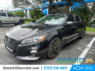 2022 Nissan Altima SR FWD