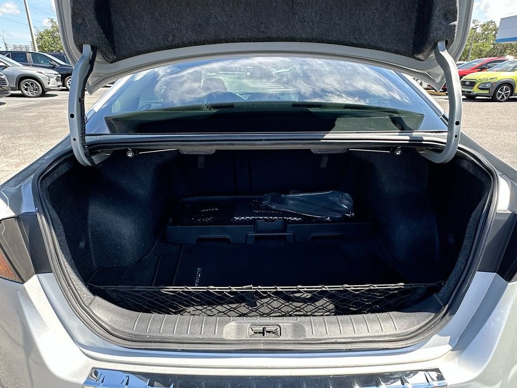 2021 Nissan Altima SV FWD