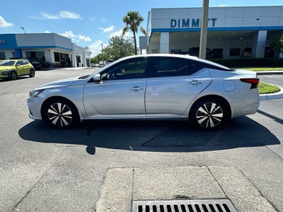 2021 Nissan Altima SV FWD