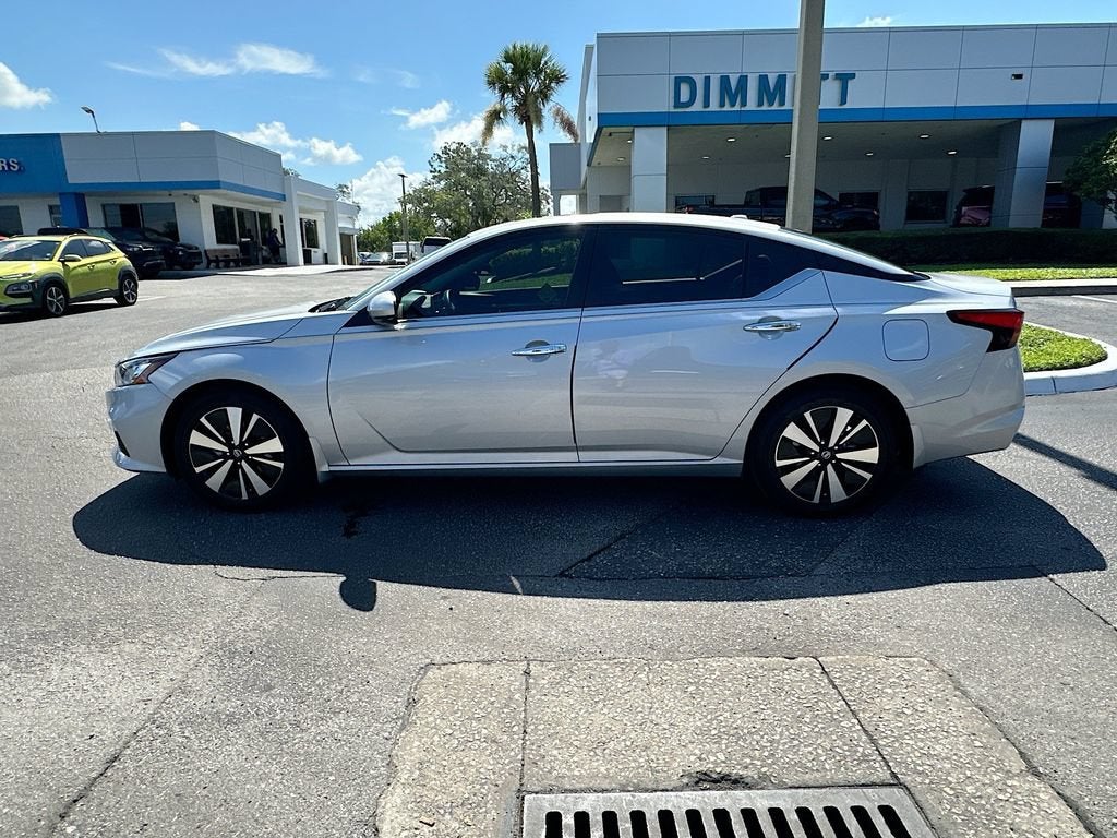 2021 Nissan Altima SV FWD