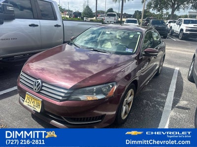 2013 Volkswagen Passat Base