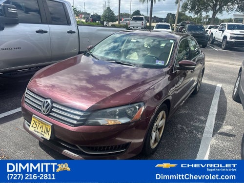 2013 Volkswagen Passat Base
