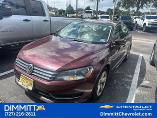 2013 Volkswagen Passat Base
