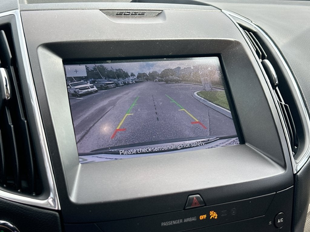 2020 Ford Edge Titanium - Photo 13