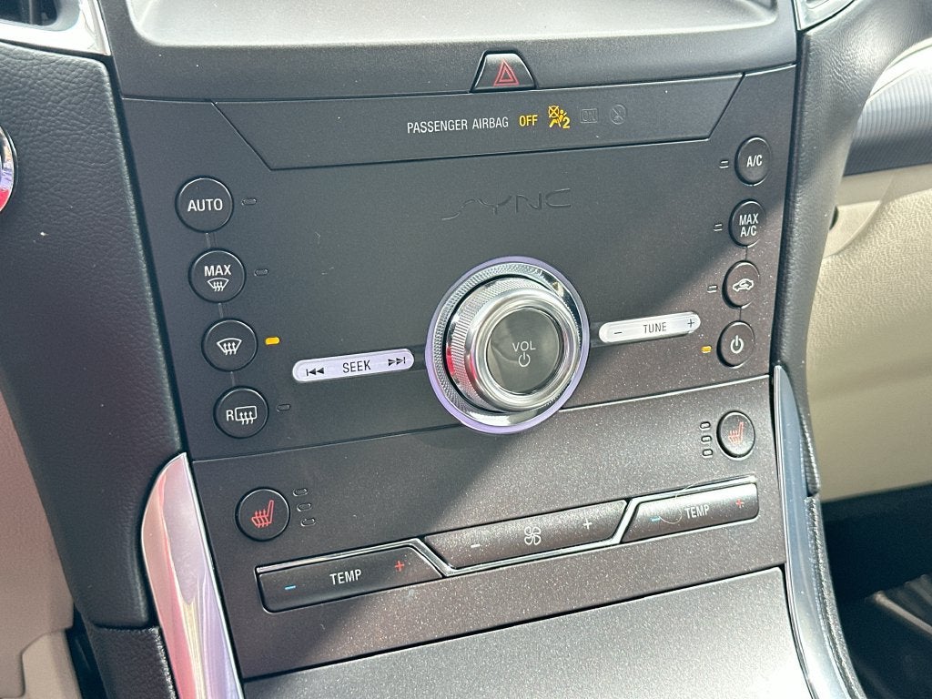 2020 Ford Edge Titanium - Photo 15