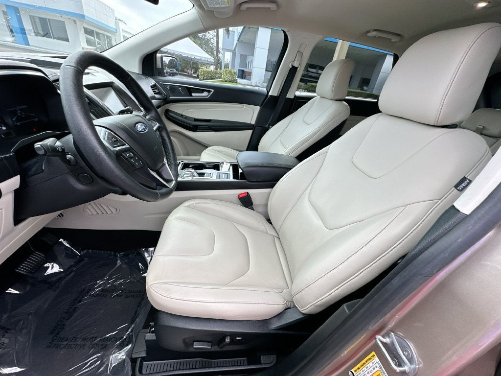 2020 Ford Edge Titanium - Photo 19