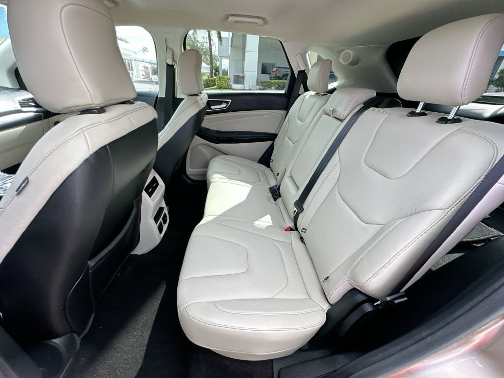 2020 Ford Edge Titanium - Photo 22
