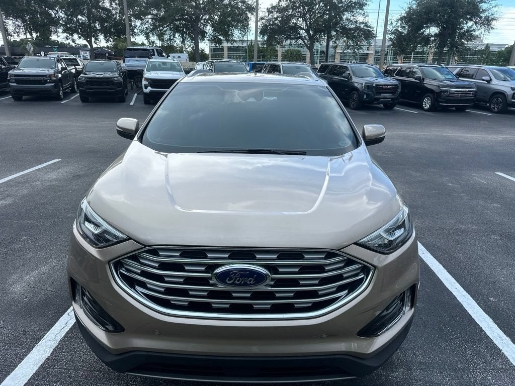 2020 Ford Edge Titanium