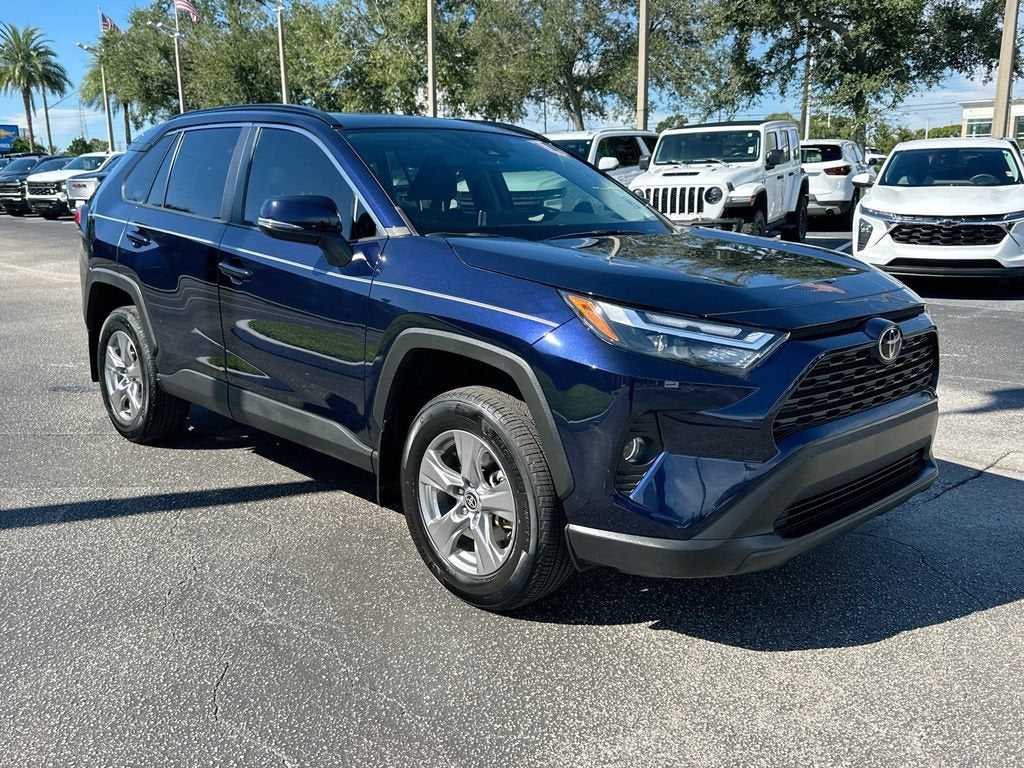 2025 Toyota RAV4 XLE