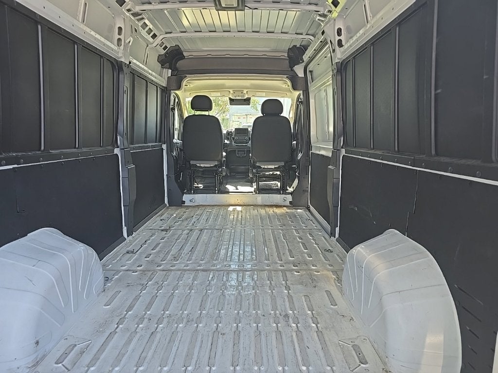 2026 RAM ProMaster Cargo Van Tradesman