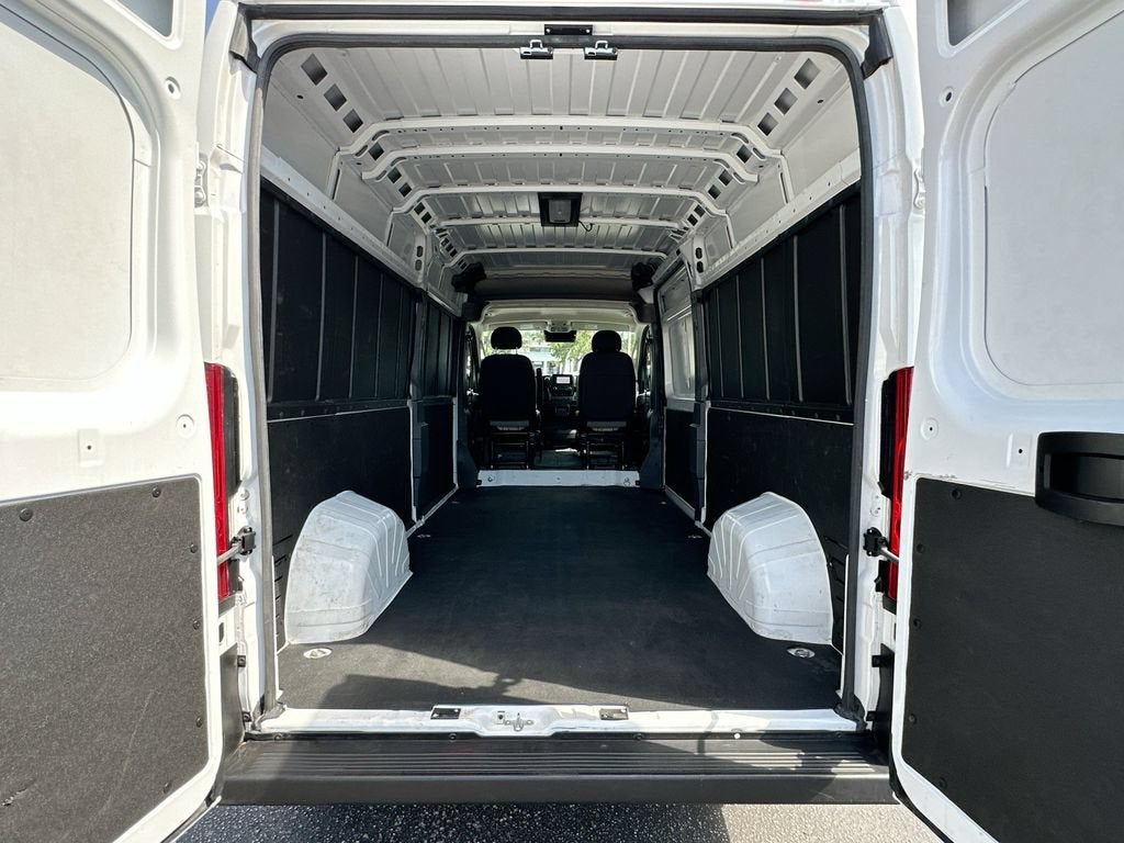 2025 RAM ProMaster Cargo Van Tradesman