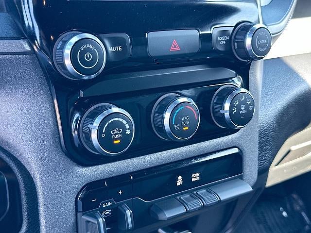 2025 RAM 2500 Tradesman Crew Cab 4x4 6'4" Box