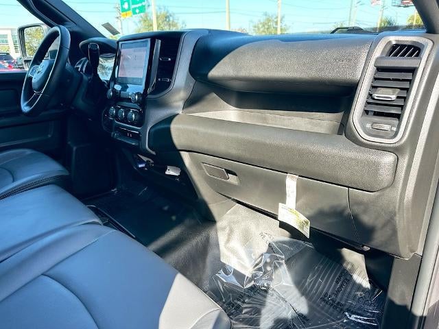 2025 RAM 2500 Tradesman Crew Cab 4x4 6'4" Box