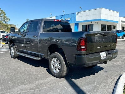 2025 RAM 2500 Tradesman Crew Cab 4x4 6'4" Box