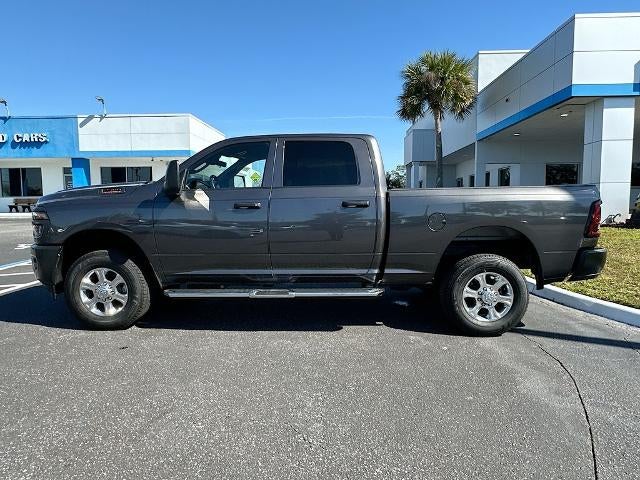 2025 RAM 2500 Tradesman Crew Cab 4x4 6'4" Box