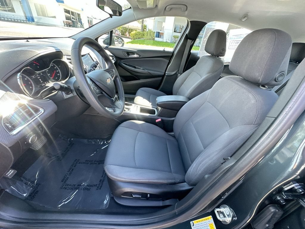 2019 Chevrolet Cruze LT - Photo 20