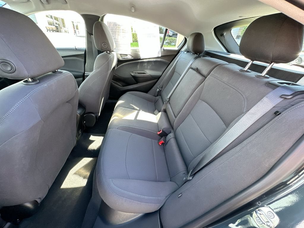 2019 Chevrolet Cruze LT - Photo 23