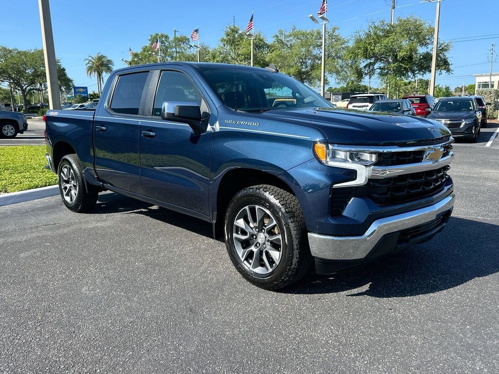 2023 Chevrolet Silverado 1500 LT (2FL)