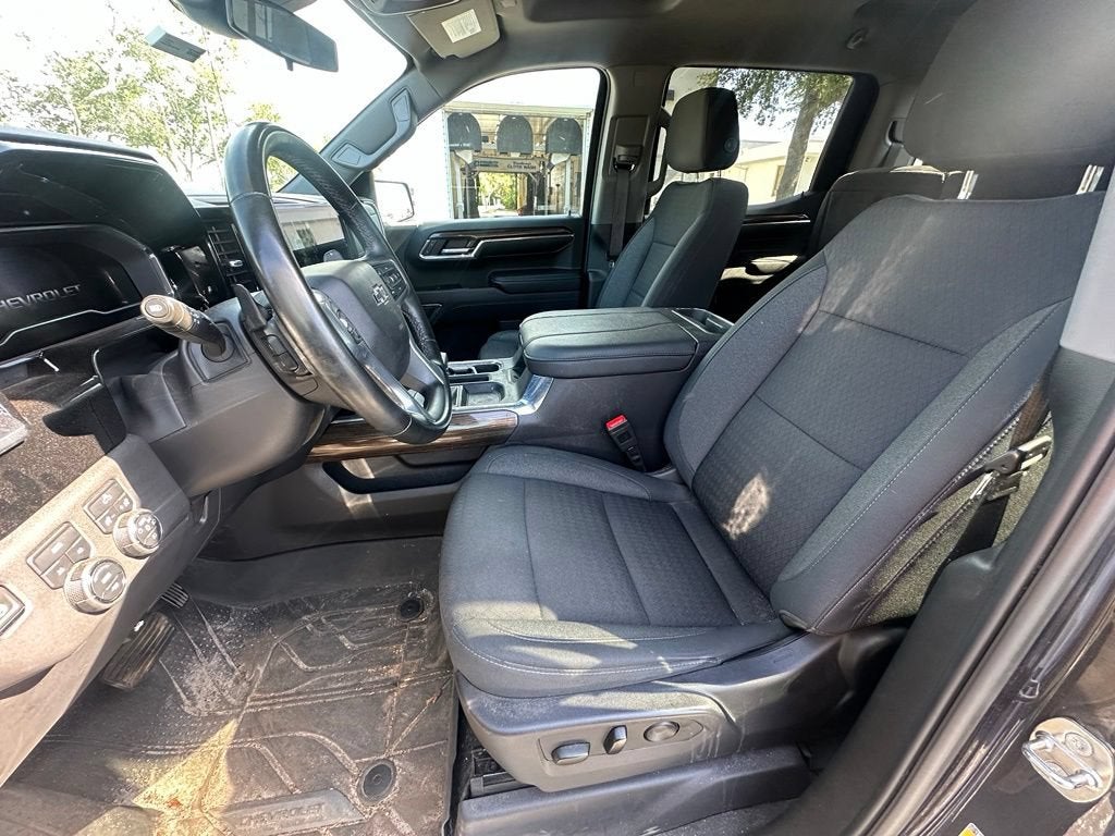 2024 Chevrolet Silverado 1500 Base