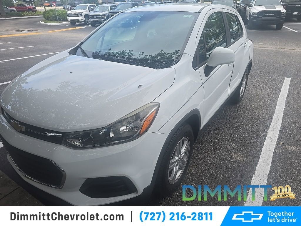 2019 Chevrolet Trax LS's photo