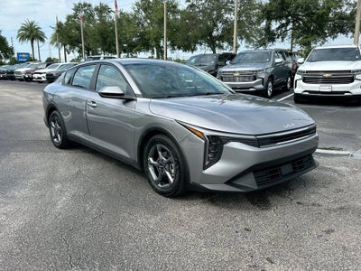 2025 Kia K4 LXS