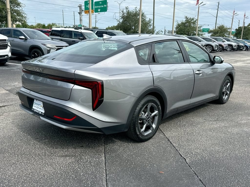 2025 Kia K4 LXS