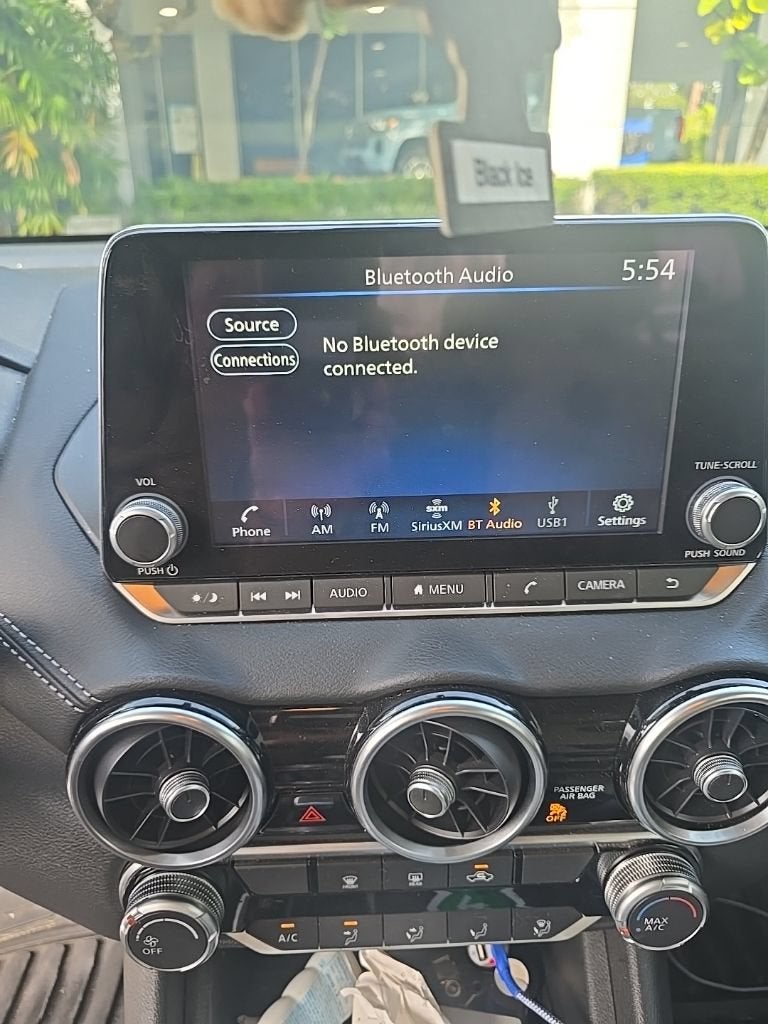 2022 Nissan Sentra SV Xtronic CVT