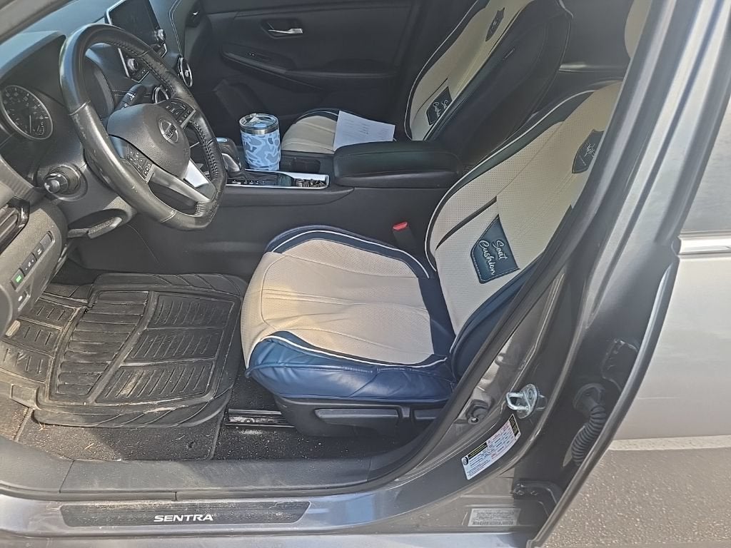 2022 Nissan Sentra SV Xtronic CVT