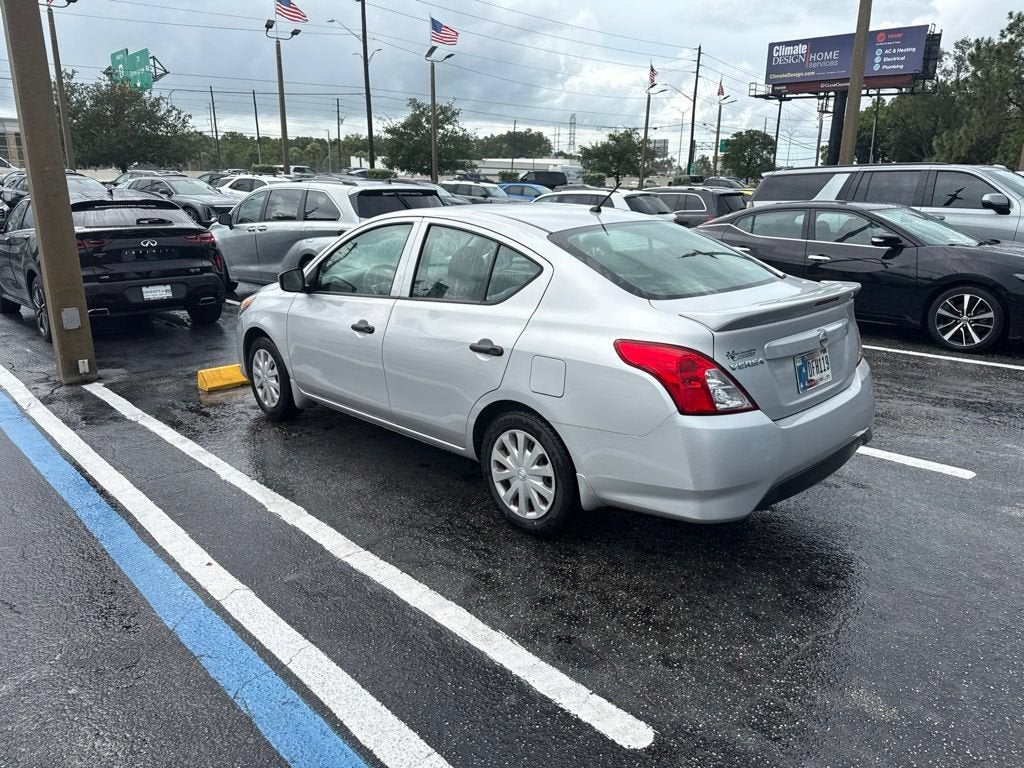 2018 Nissan Versa 1.6 S+