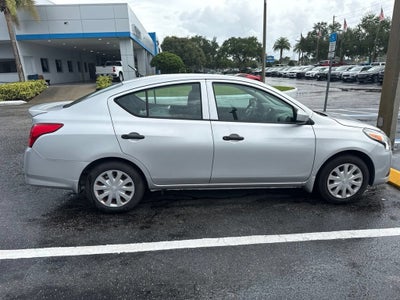 2018 Nissan Versa 1.6 S+