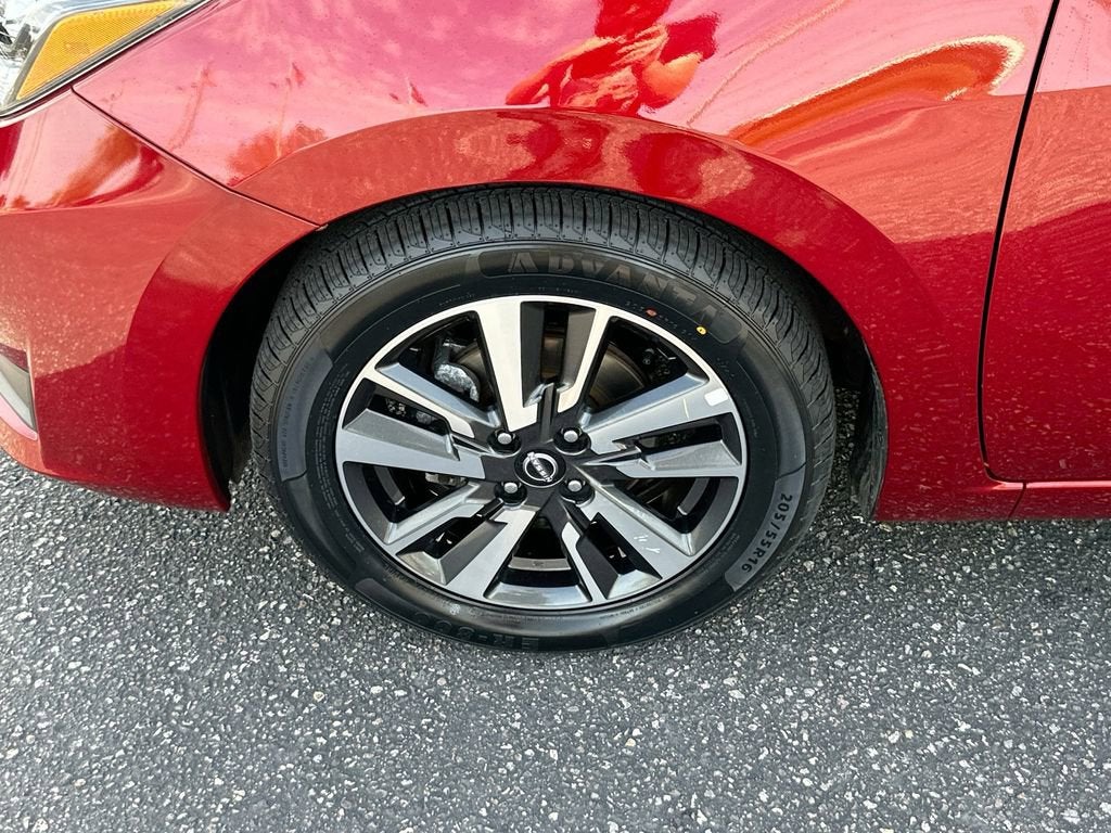 2025 Nissan Versa 1.6 SV