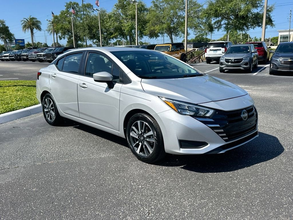 2025 Nissan Versa 1.6 SV