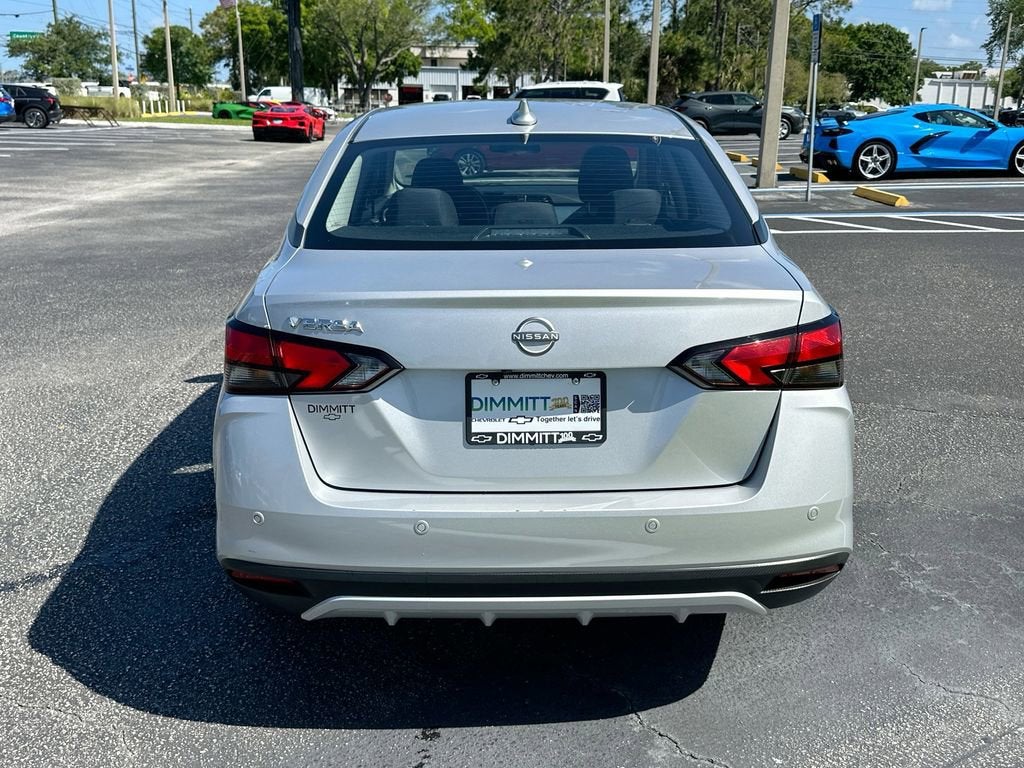 2025 Nissan Versa 1.6 SV