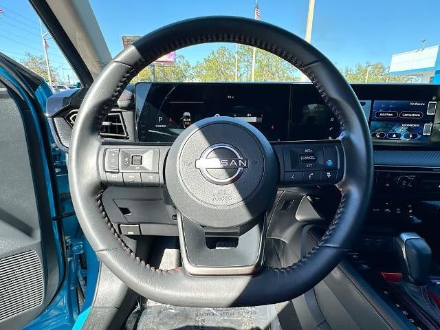 2025 Nissan Kicks SR FWD