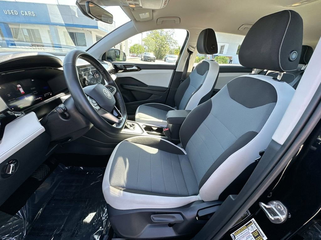 2025 Volkswagen Taos 1.5T S