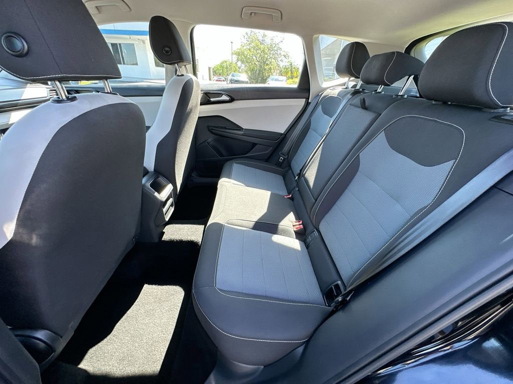 2025 Volkswagen Taos 1.5T S