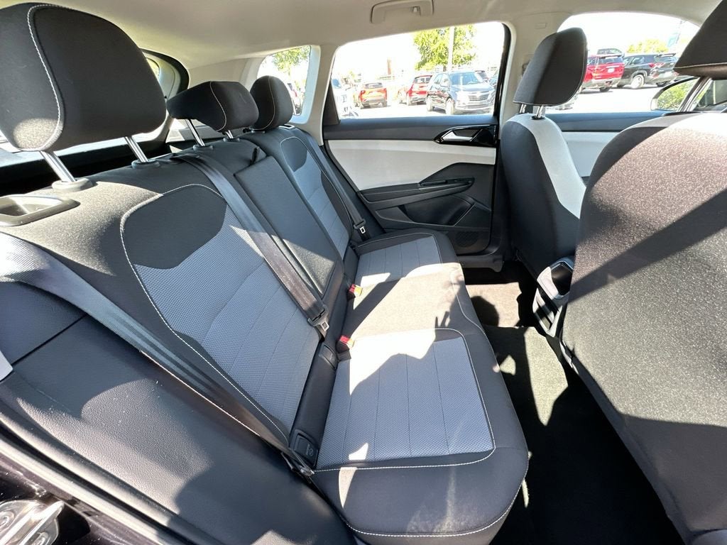 2025 Volkswagen Taos 1.5T S