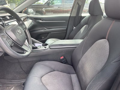 2019 Toyota Camry Hybrid LE