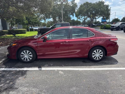 2019 Toyota Camry Hybrid LE