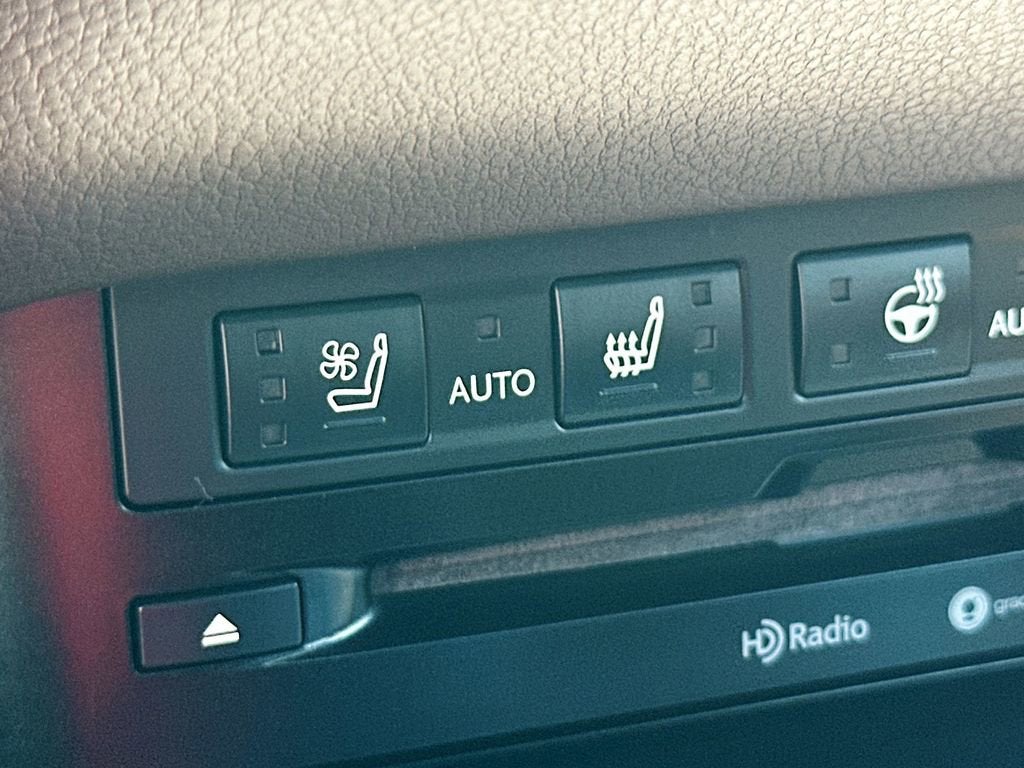 2021 Lexus ES 300h 