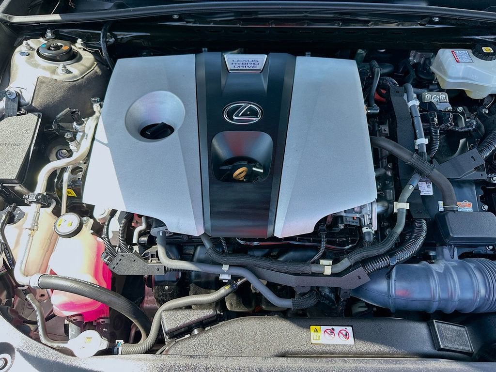 2021 Lexus ES 300h 