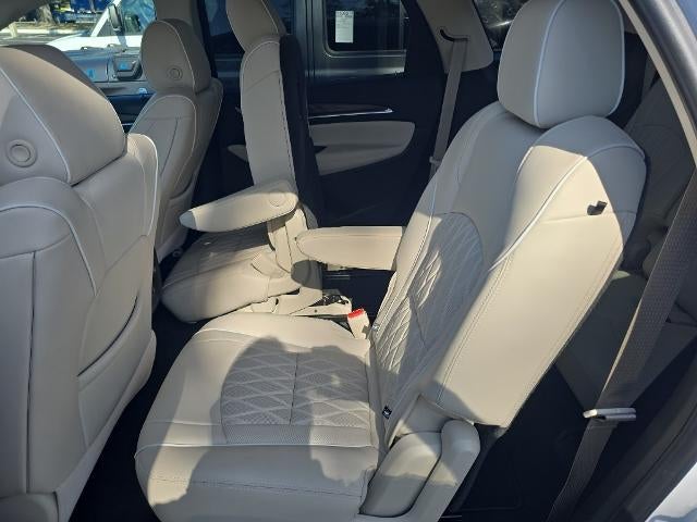 2022 Buick Enclave Avenir