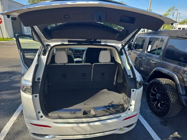 2022 Buick Enclave Avenir