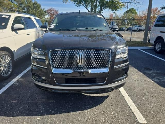 2024 Lincoln Navigator Premiere L