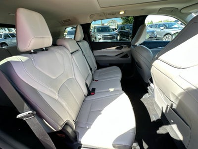 2026 INFINITI QX60 LUXE