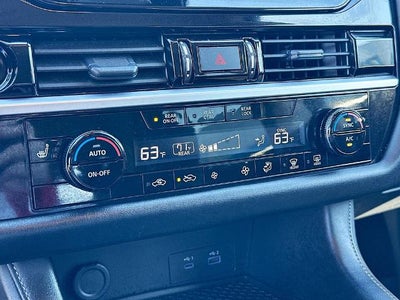 2025 Nissan Pathfinder SV FWD