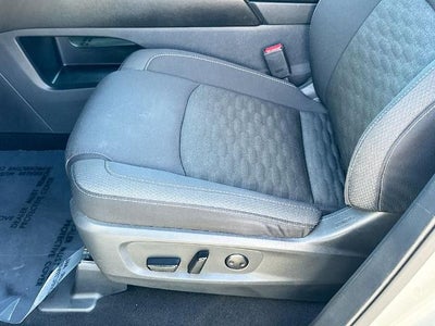 2025 Nissan Pathfinder SV FWD