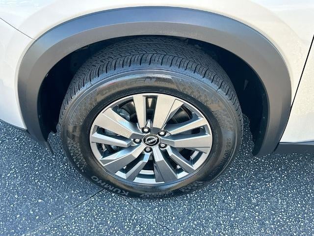 2025 Nissan Pathfinder SV FWD