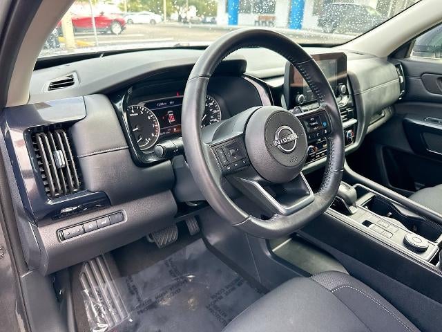 2025 Nissan Pathfinder SV 4WD