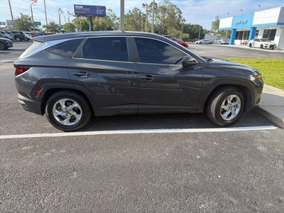 2022 Hyundai Tucson SE